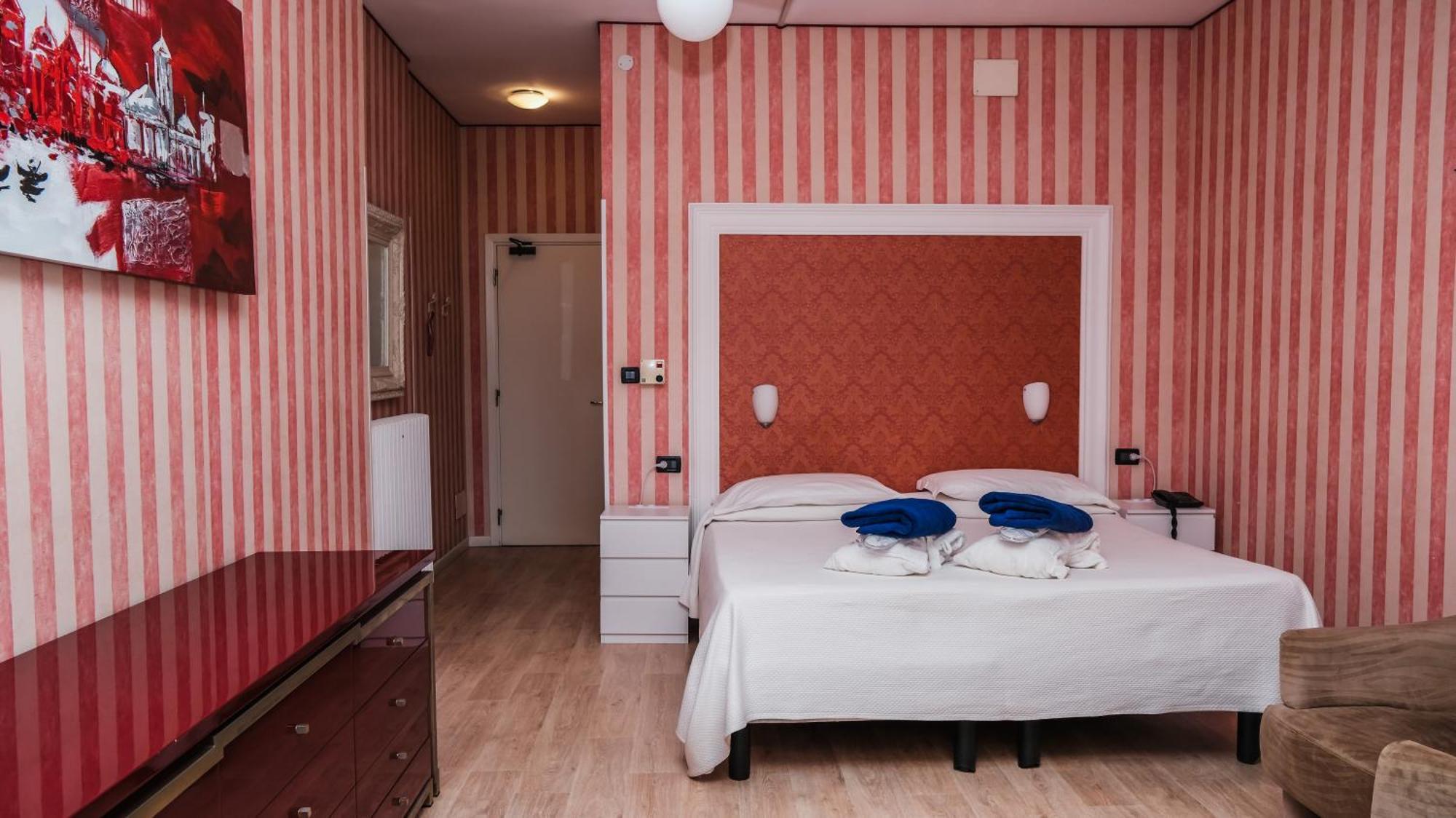 Superior Double Room,1693275732:JPEG